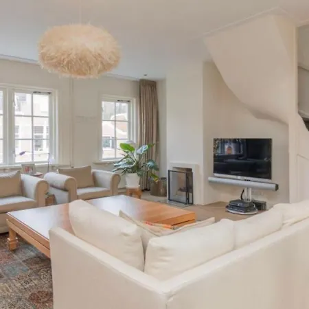 Bloomingdale Casa